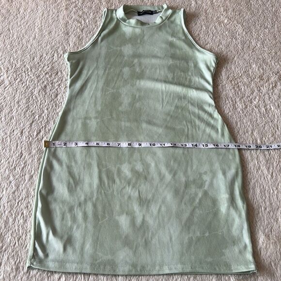 Pretty Little Thing dress green size 12 - Picture 10 of 16